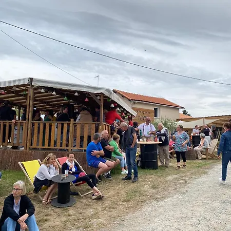 Kemp De La Ferme Aux Anesses, Mobil Myrtille Bressuire