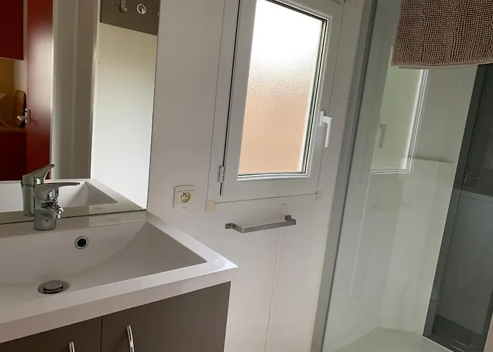 De La Ferme Aux Anesses, Mobil Myrtille Campsite Bressuire