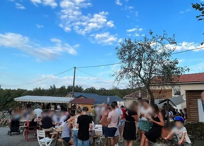 Campsite De La Ferme Aux Anesses, Mobil Myrtille Bressuire